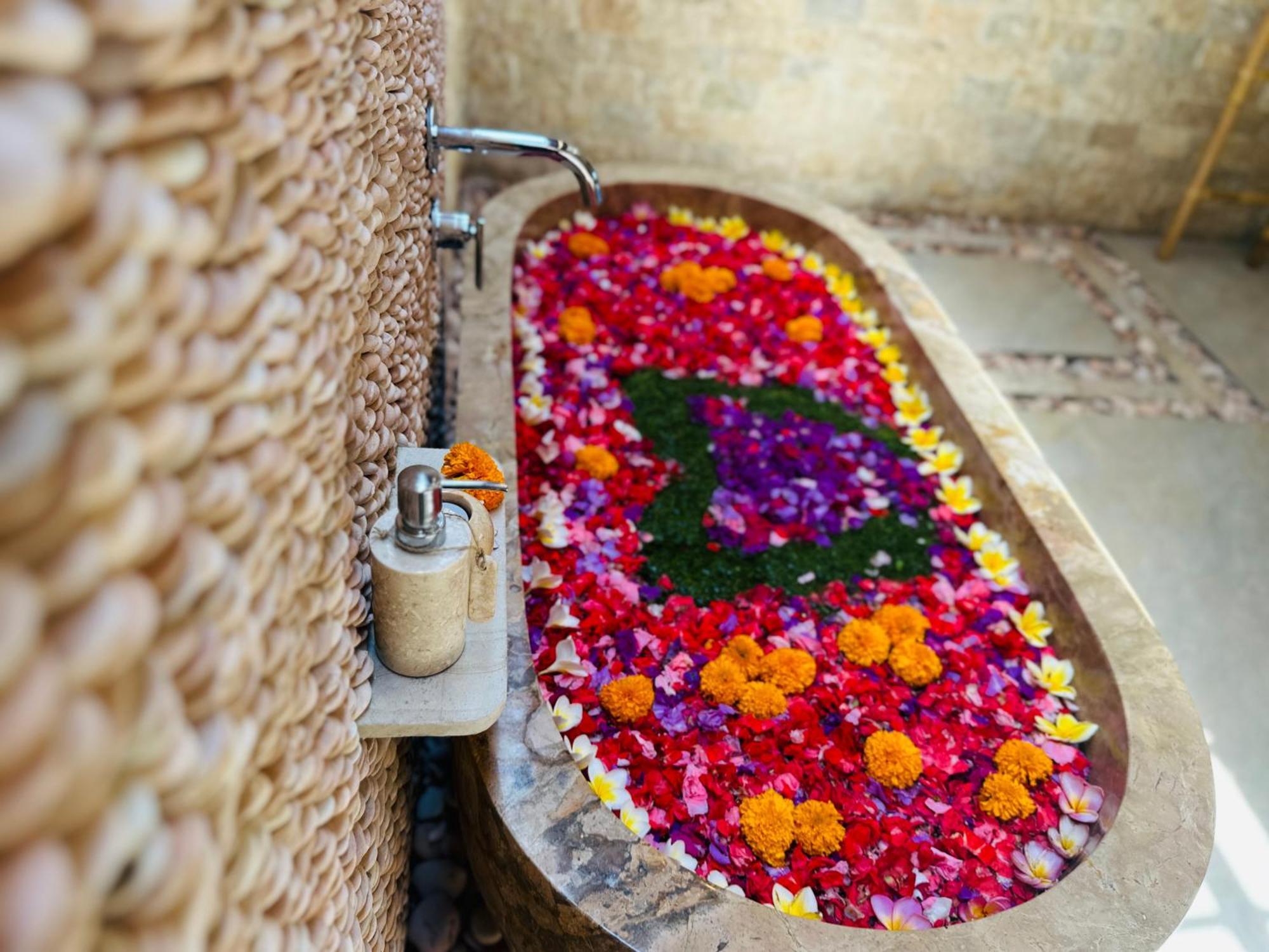 Вілла Bali Secrets Retreat Кандидаса Екстер'єр фото